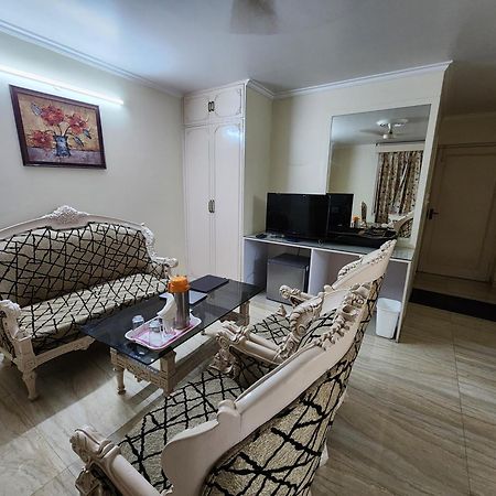 Hotel Mayur Deluxe 메루트 외부 사진