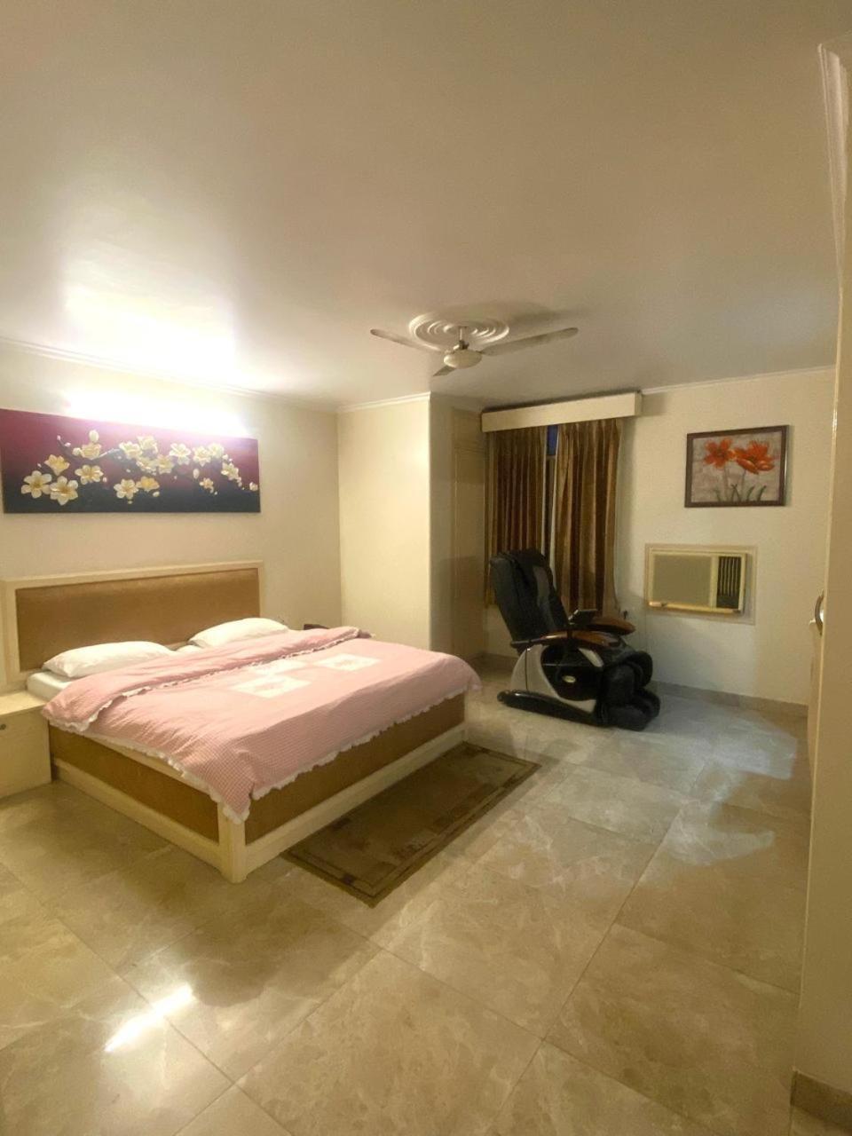 Hotel Mayur Deluxe 메루트 외부 사진
