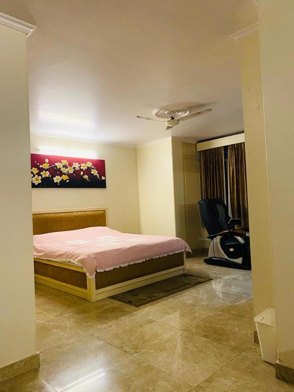 Hotel Mayur Deluxe 메루트 외부 사진